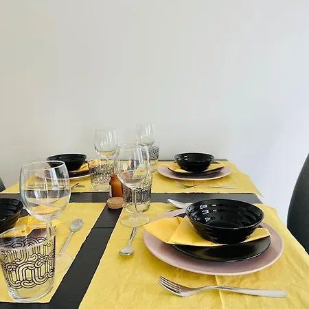 Aurora Niittykumpu - New 1bedroom -apartment With Balcony, Close To Metro, Aalto University, Metro Areena And Helsinki * Espoo