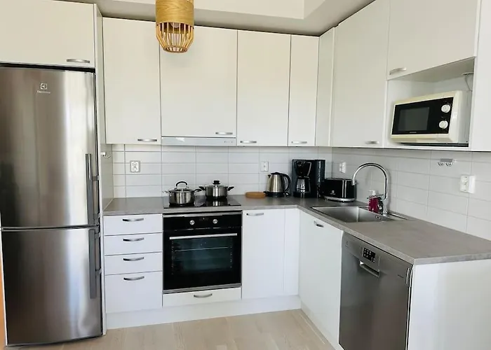 Aurora Niittykumpu - New 1bedroom -apartment With Balcony, Close To Metro, Aalto University, Metro Areena And Helsinki * Espoo